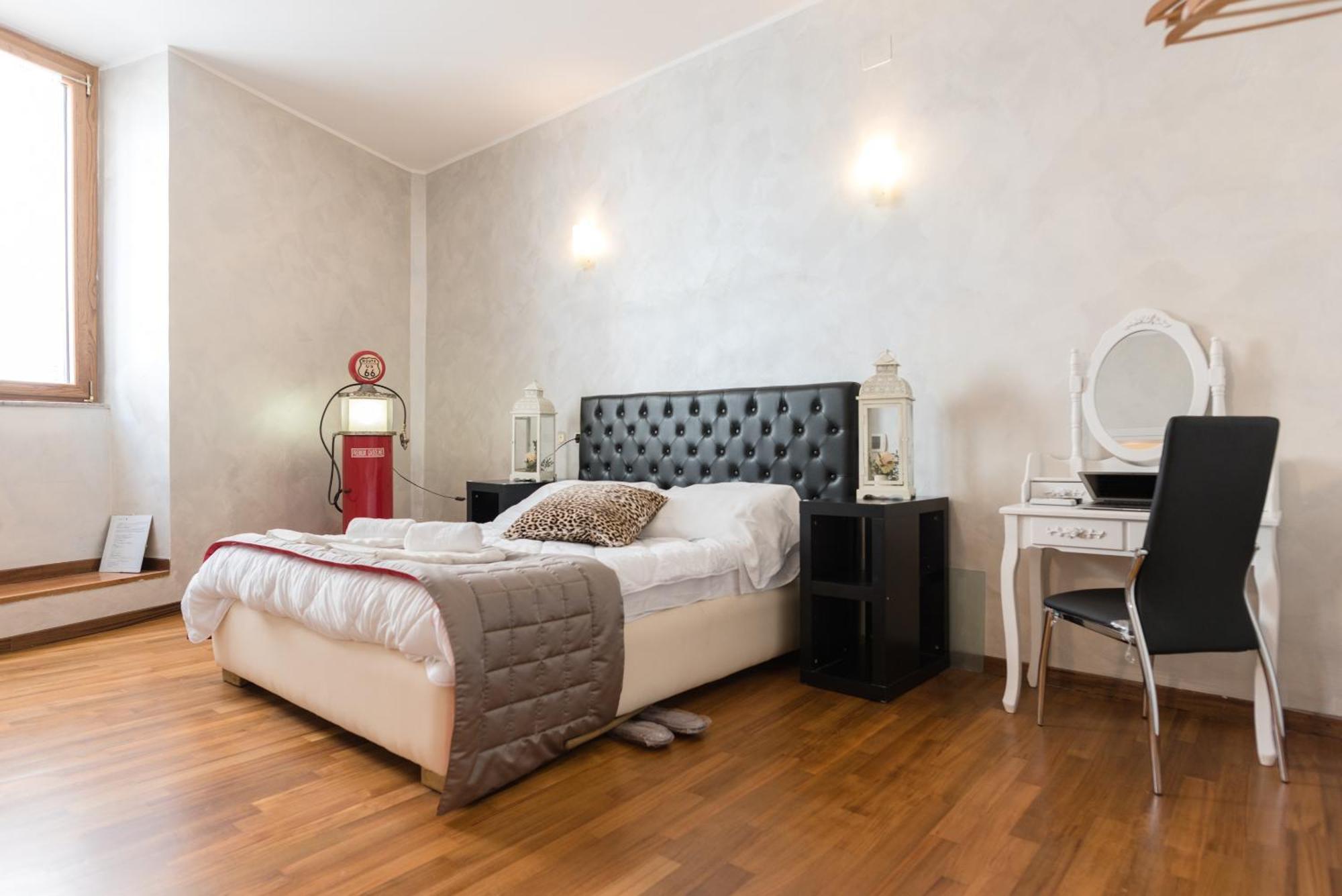 Prince'S Suite - Budget Rooms & Apt Piazza Del Popolo 로마 외부 사진